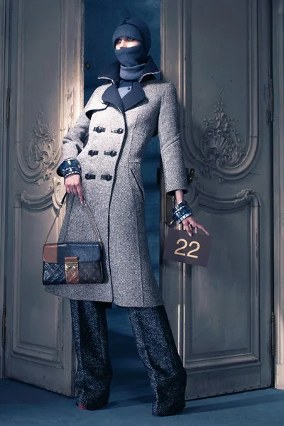 Look 15